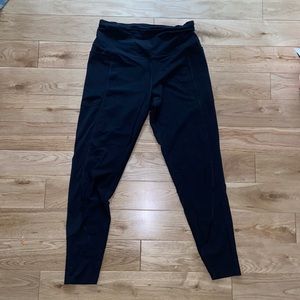 VICTORIA SECRET LEGGINGS WITH POCKETS